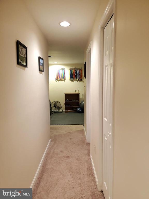 Building Photo - 14721 Basingstoke Loop