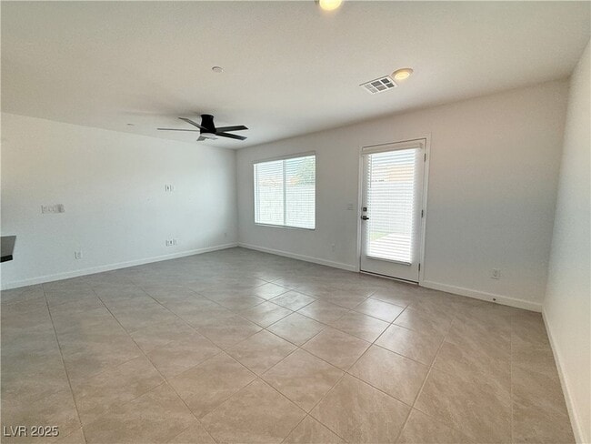Building Photo - 4270 Lemay St