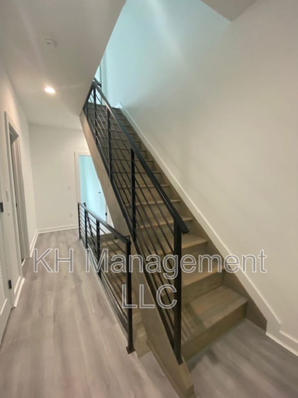 Building Photo - 1309 S 23rd St