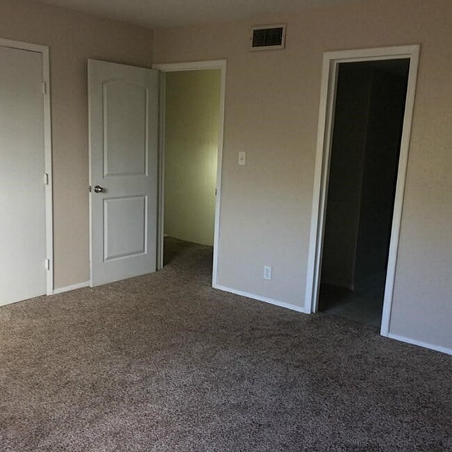 Building Photo - 11002 Hammerly Blvd