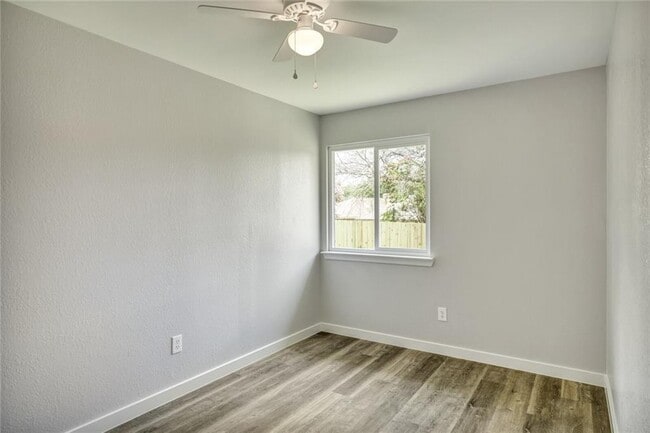 Building Photo - 16804 Pocono Dr