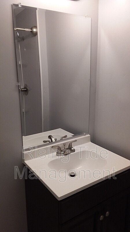 Building Photo - 9321 Silley Dean Rd