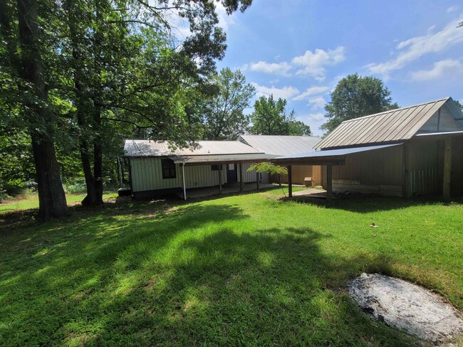 Building Photo - 14807 Sweet Gum Dr