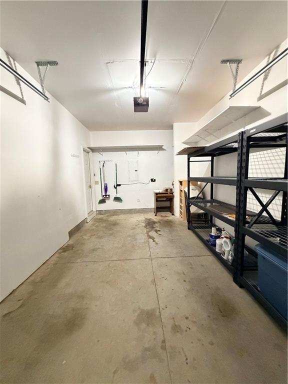 Building Photo - 1525 Paramount View Trace NE