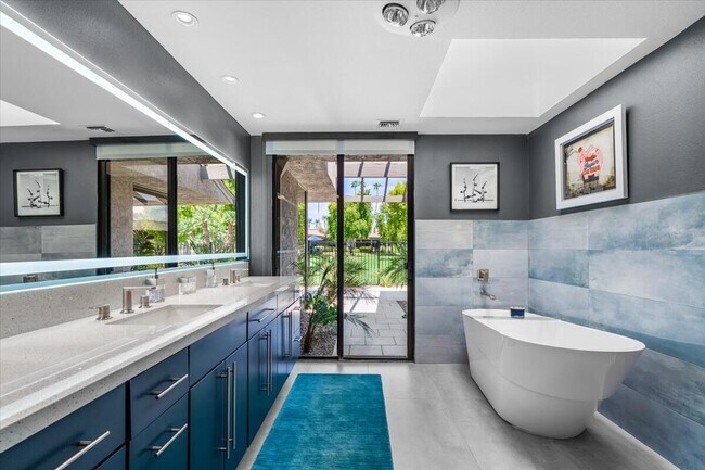 Building Photo - 59 Cornell Dr