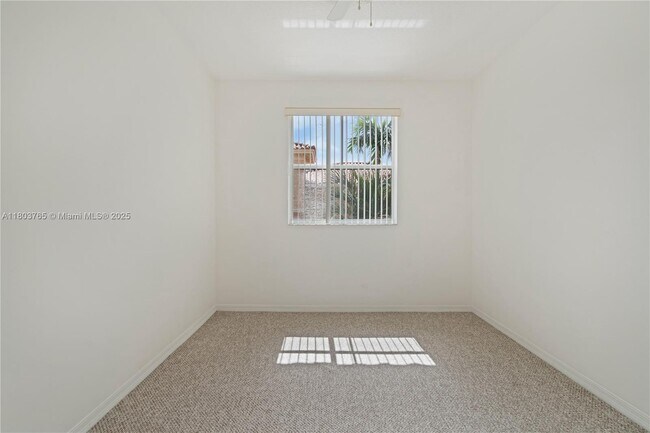 Building Photo - 4922 Sailboat Dr
