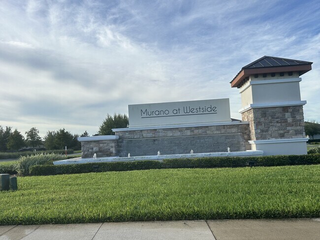 Building Photo - 9006 Pinales Wy
