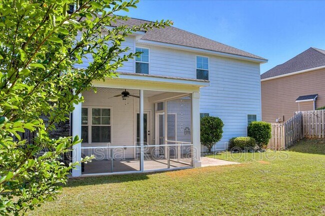Building Photo - 3814 Berkshire Way