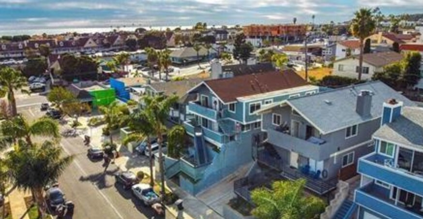 Building Photo - 34051 Silver Lantern St