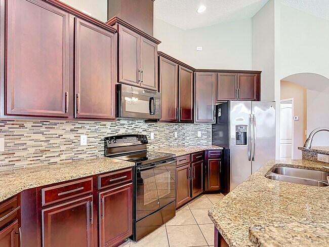 Building Photo - 5103 Appenine Loop W