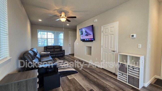 Building Photo - 3615 Pimlico St