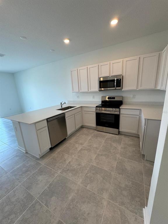 Building Photo - 2503 Skyline Lp