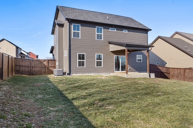 Building Photo - 2433 Bucklin Dr