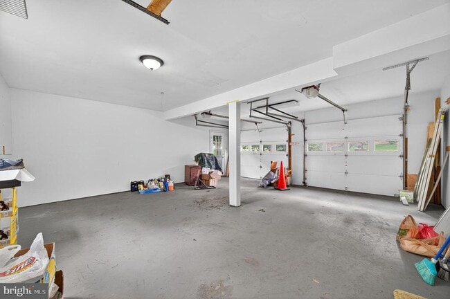 Building Photo - 14917 Brownstone Dr