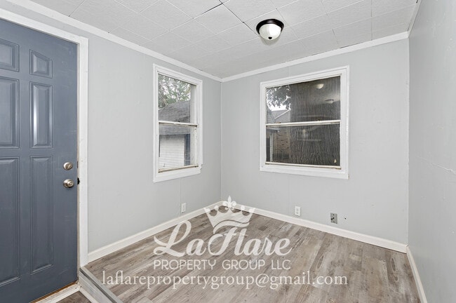 Building Photo - 5907 317th St