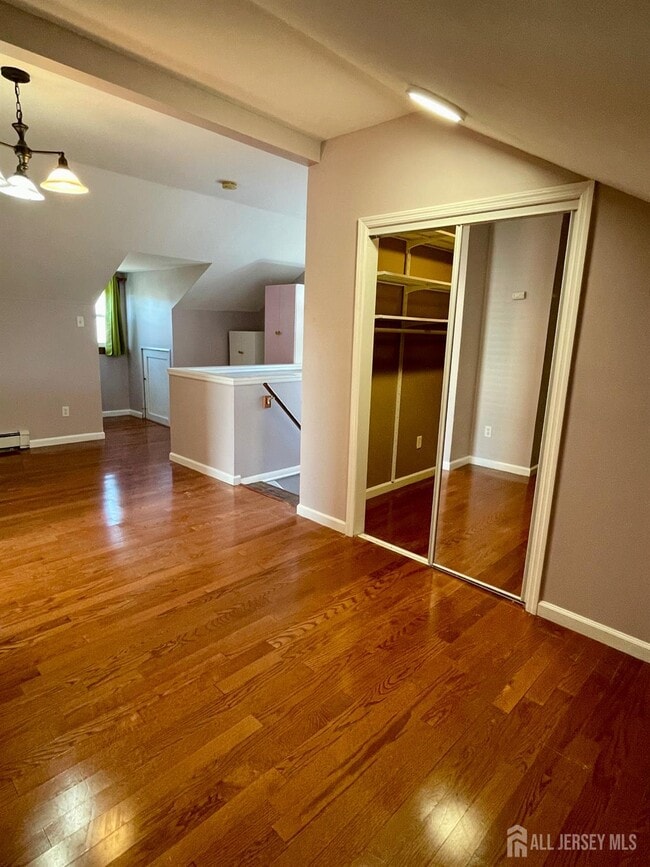 Building Photo - 326 Desota Ave