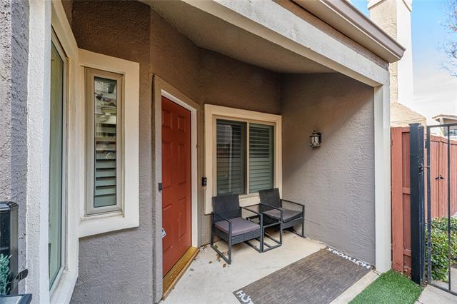 Building Photo - 4242 N Capistrano Dr