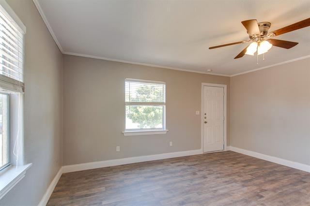 Building Photo - 854 Mirike Dr