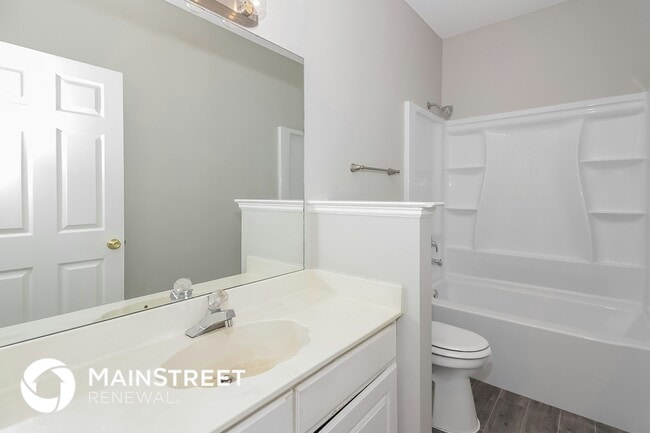 Building Photo - 4237 Monterey Dr