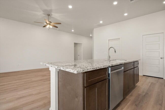 Building Photo - 2604 Garland Ave