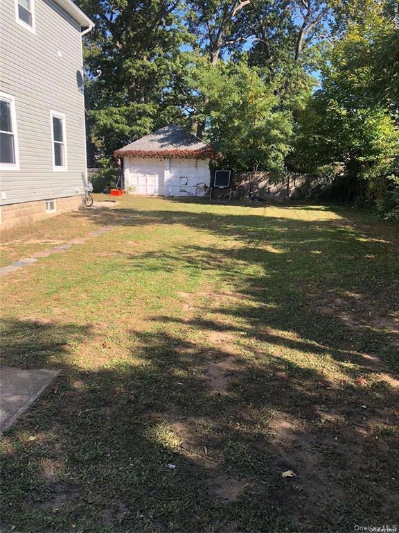 Building Photo - 281 Dogwood Ave