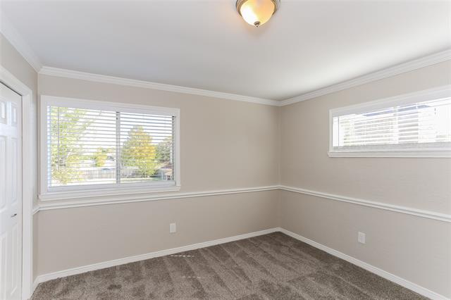 Building Photo - 817 Barcelona Cir