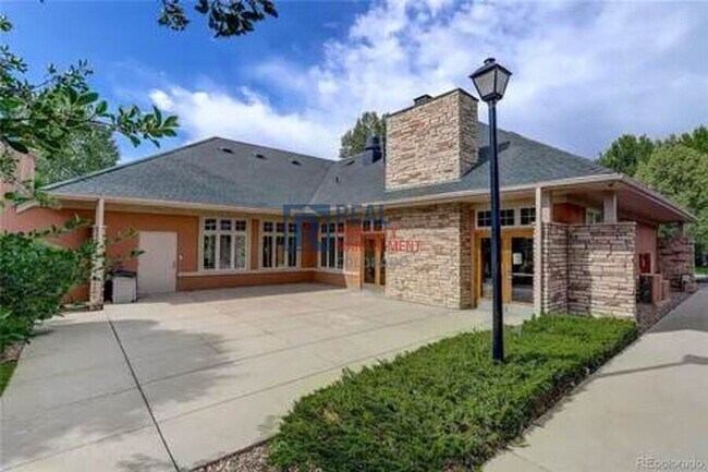 Building Photo - 13732 Legend Way