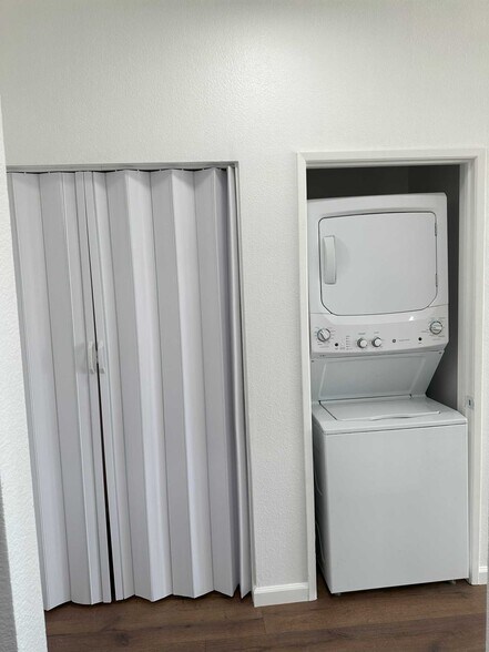 Building Photo - 19350 Sherman Way