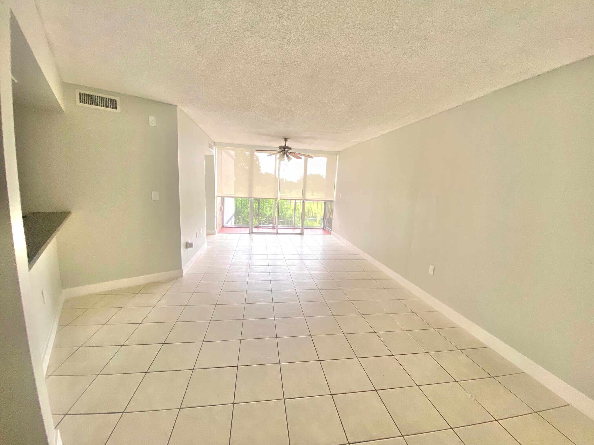 Building Photo - 7125 NW 186th St