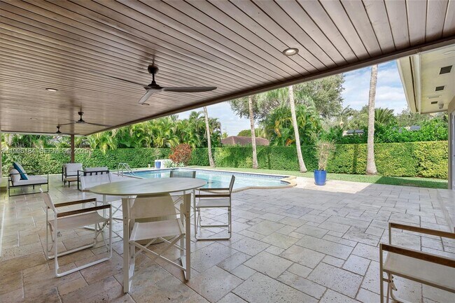 Building Photo - 7421 SW 145th Terrace