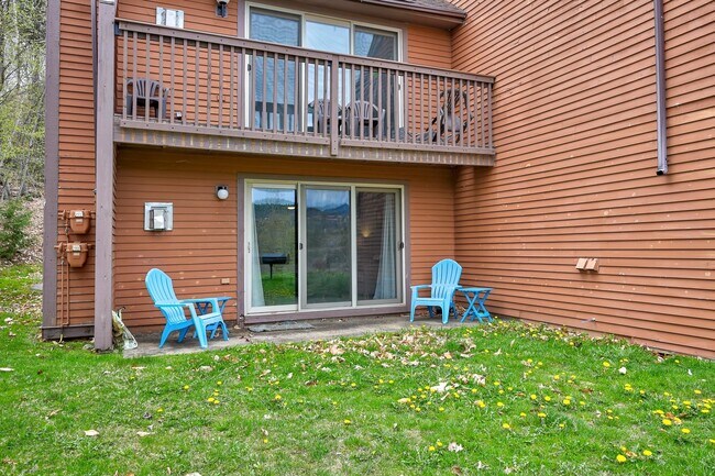 Building Photo - F37 Nordic Village Ln