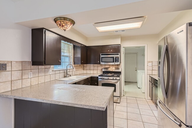 Building Photo - 5106 Orleans Court