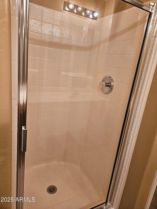 Building Photo - 16833 W Bradford Way