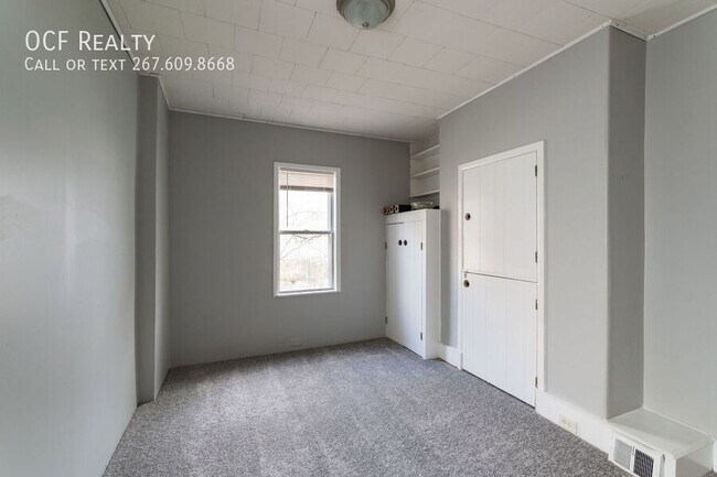 Building Photo - 3943 Terrace St