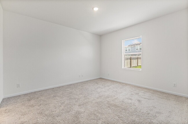 Building Photo - 1136 King Eider