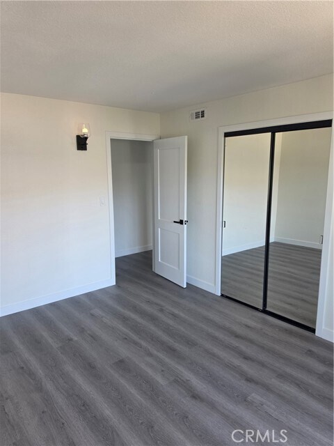 Building Photo - 1034 El Camino Dr