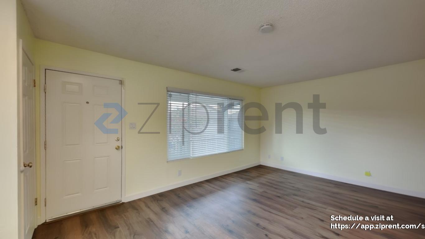 Building Photo - 2308 Peppertree Way