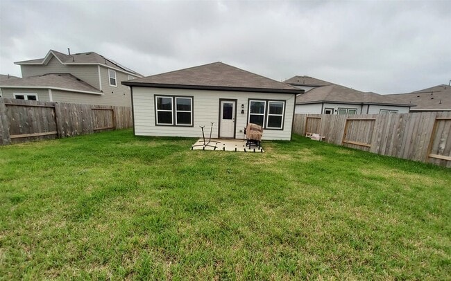 Building Photo - 17359 King Eider Rd