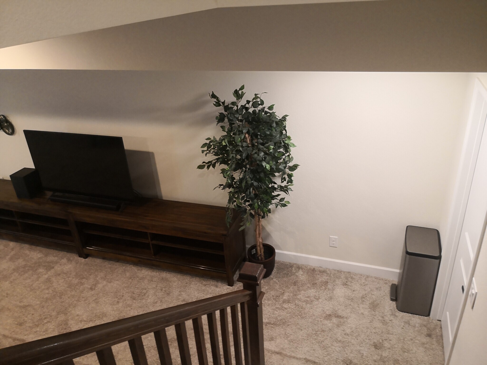 Building Photo - 12989 Ventana St