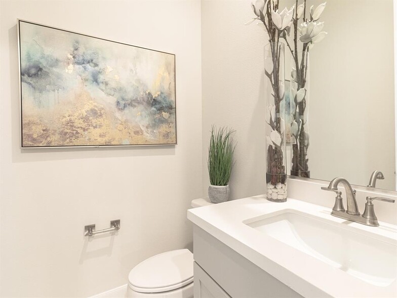 Guest Washroom on 2nd Floor - 2720 Grand Fountains Dr