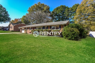 Building Photo - 260 Stewart Rd SE