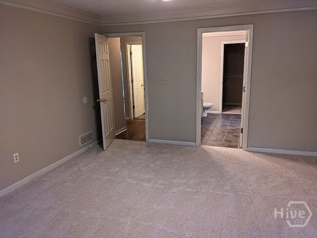 Building Photo - 170 Woodhaven Ridge