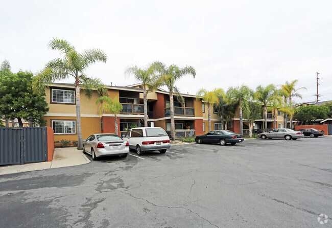 Building Photo - The Vintage for Seniors 62 or better !