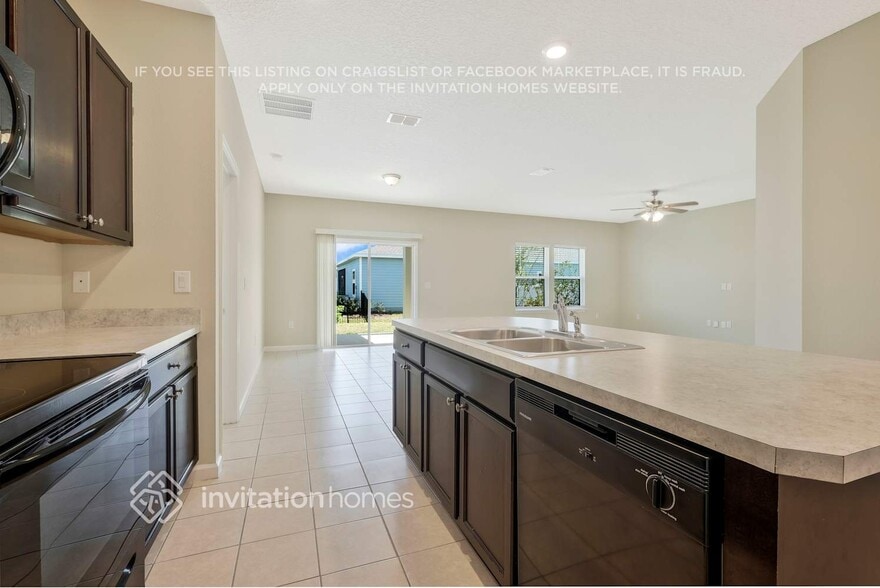 Building Photo - 240 Stone Arbor Ln