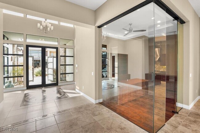 Building Photo - 32 Hunting Horn Dr