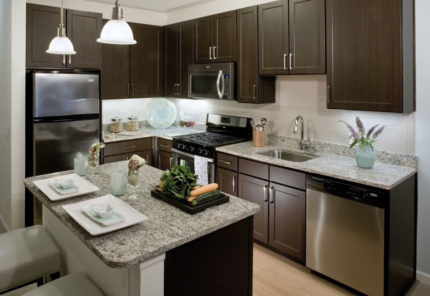 Kitchen - Avalon Garden City