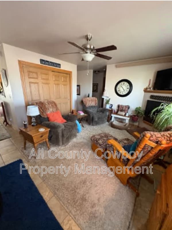 Building Photo - 2154 Franklin St