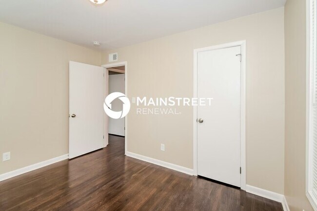 Building Photo - 1536 Matt Leonard Dr SW