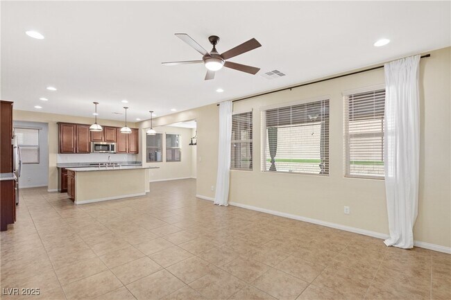 Building Photo - 11435 Castor St