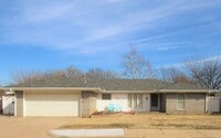 Building Photo - 7016 Stonycreek Dr